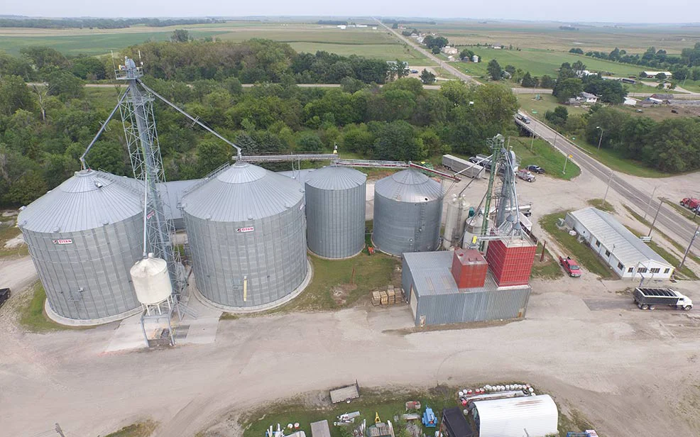 JE Meuret Grain Co. in Creighton, NE